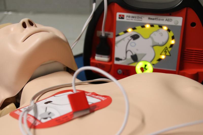 'It could save someone's life': donate your Re-turn bottles for defibrillators in Portlaoise