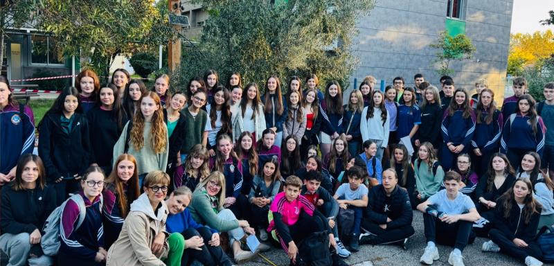 Laois students absorb culture on fantastic French exchange
