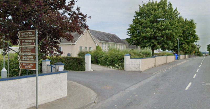 Laois Councillor argues for lowering of dangerous school wall
