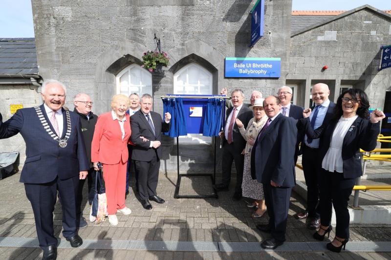 Queen of the Plough Anna May McHugh praises Laois train station for 'age friendly' award