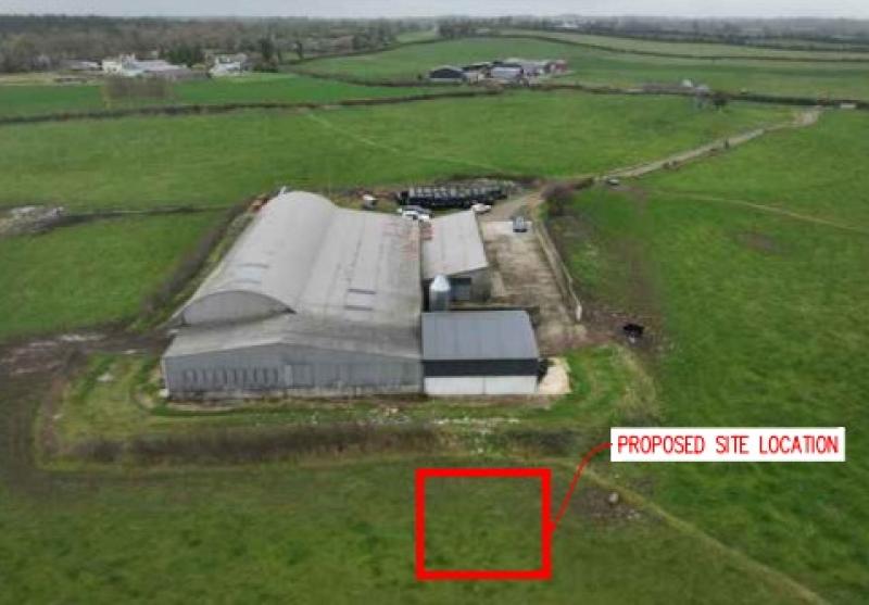 Plans for new 30 metre high mast to boost broadband in Laois village 