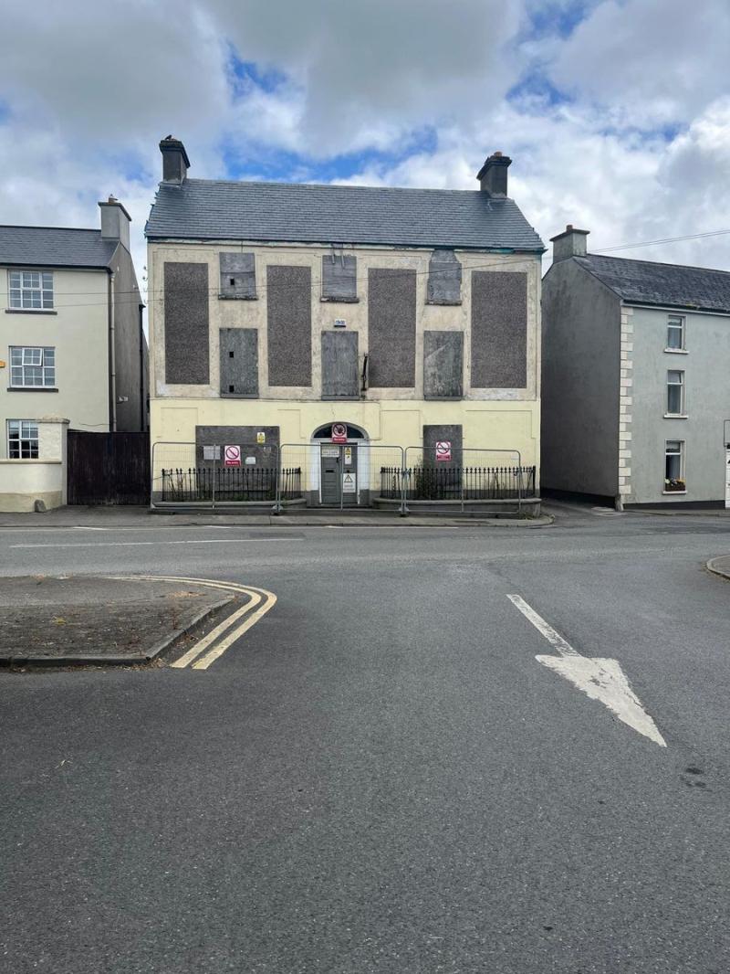 PROPERTY: Chance to snap up derelict property in heart of Laois village 