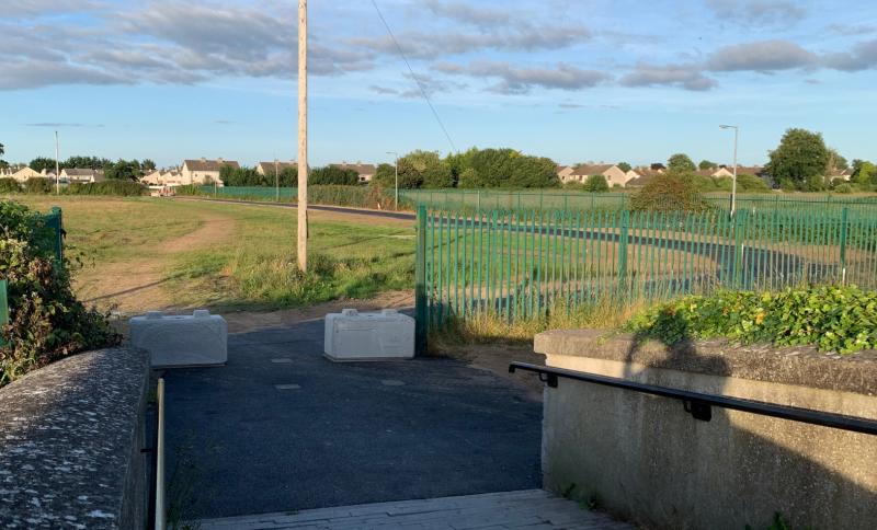 PHOTOS: ' A great job' progress on new footpath and cycle lane connecting Laois town