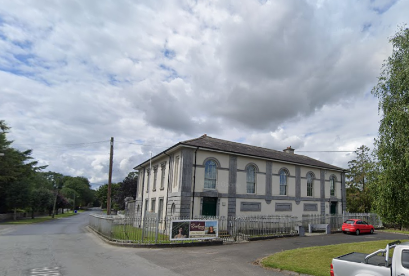 Laois library railings an ‘eyesore’