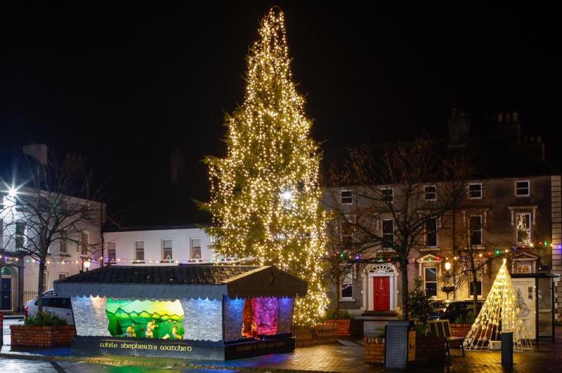 'He's very excited' VIP Laois boy and award winning mammy to turn on Christmas tree lights