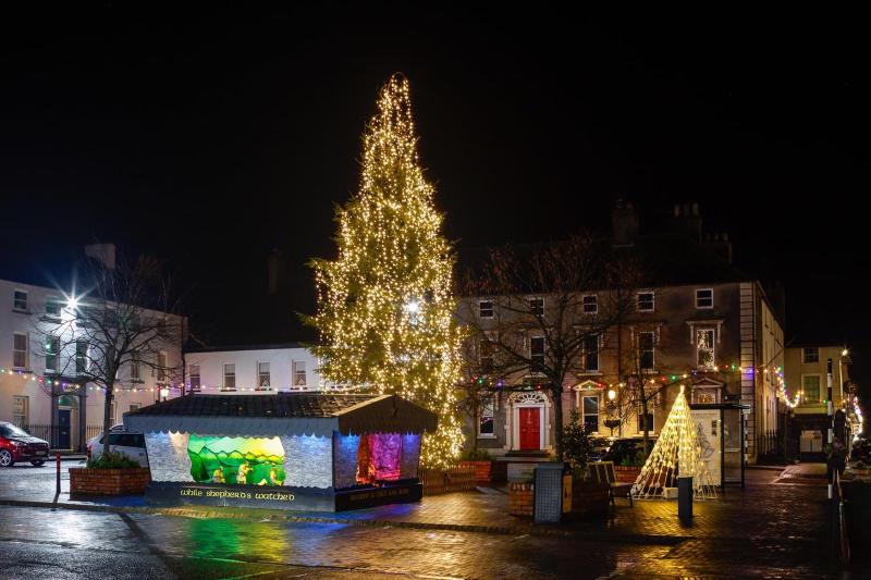 Two Laois towns approved for Christmas gift from Town and Village Fund