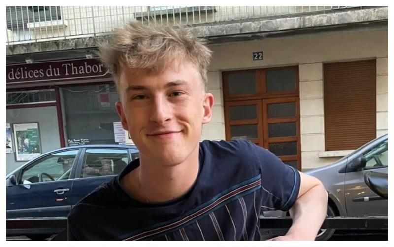 Inspiring young Laois man to skydive to raise awareness about mental health