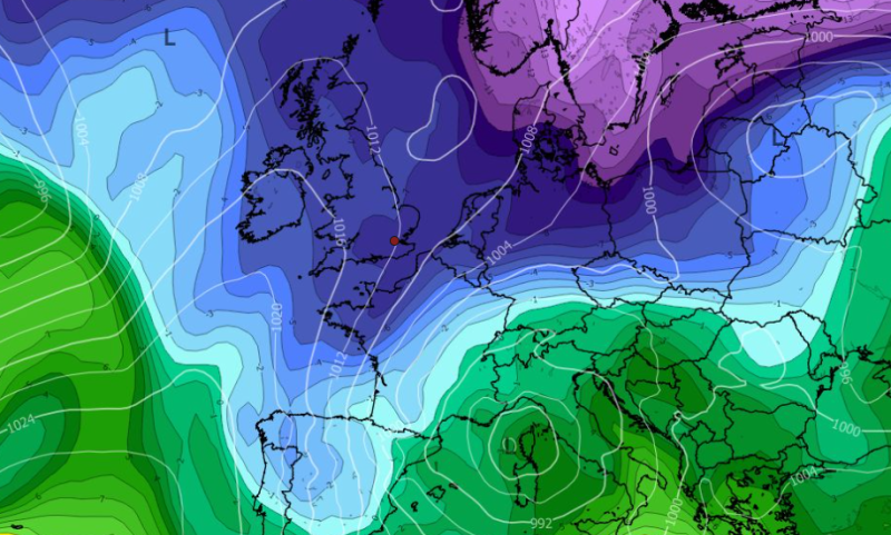 Met &Eacute;ireann warns of 'Arctic airmass' as freezing cold, frost and sleet set to hit Ireland