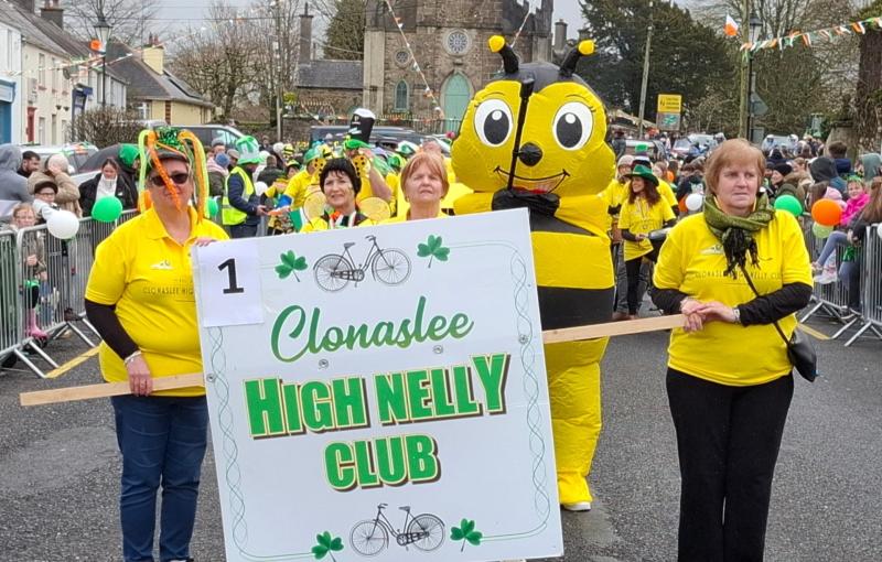Great 'buzz' ahead of Laois club's BUMBLEance charity cycle