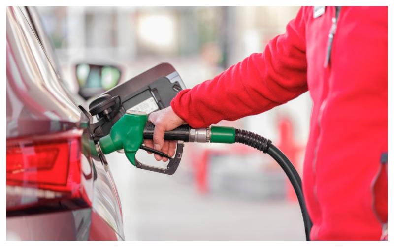 'Someone is price gouging' - Laois TD calls for investigation into fuel prices