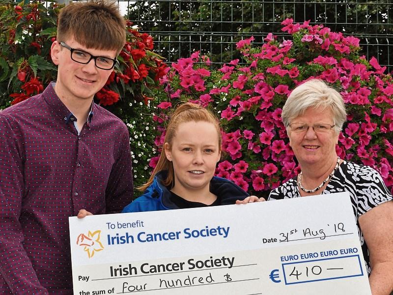 Fleadh Cheoil cancer charity busk by Portlaoise musicians
