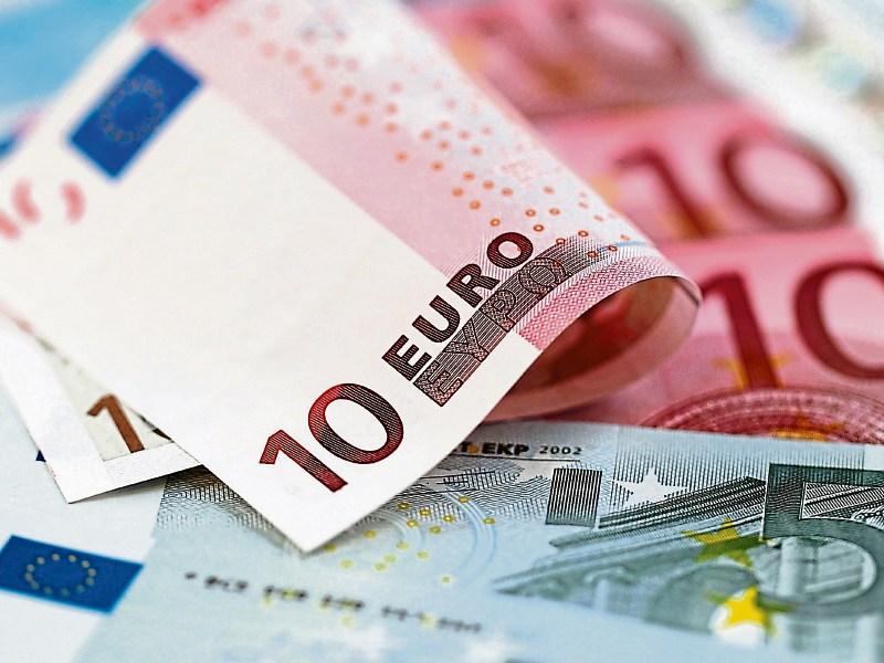 Lucky punter wins almost €10,000 with Galway and Goodwood treble