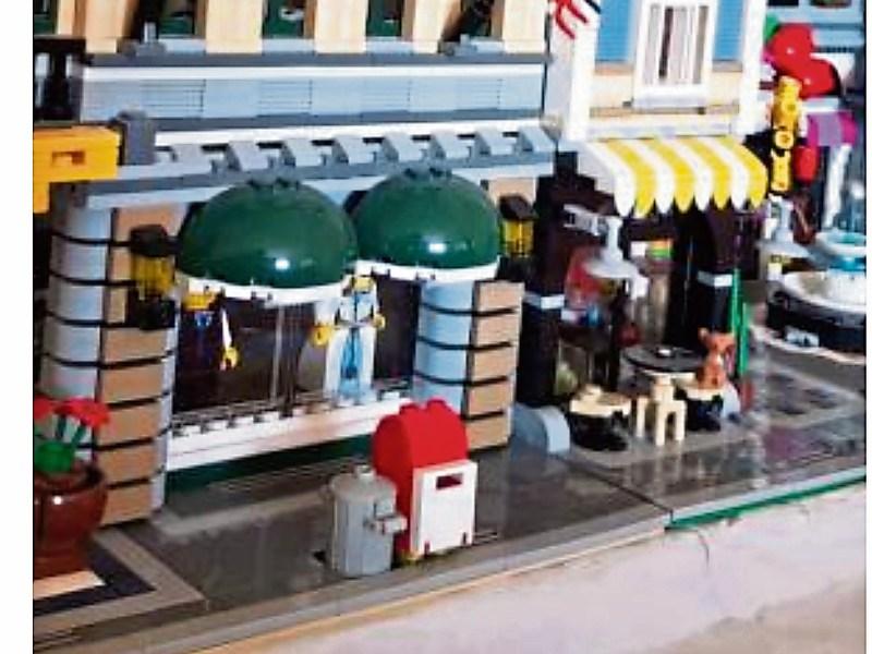 Brick World comes to Roscrea