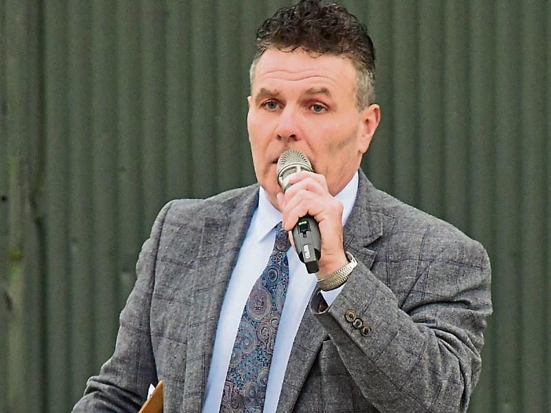 Joseph Coogan hosts successful inaugural drive-in auction at Ballycomey House, Castlecomer 