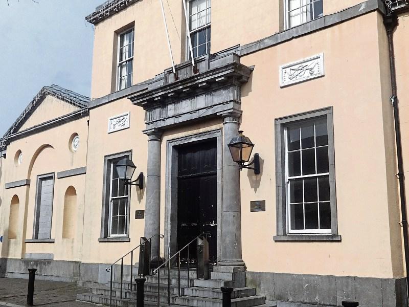 Lorry driver fined for bridge hit in Laois town 