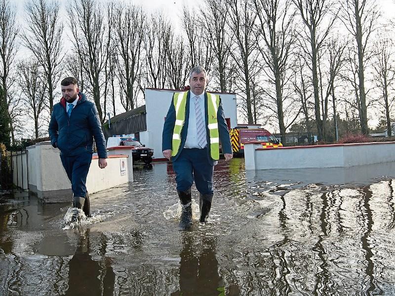 'Name and shame' agencies that stop cleaning of rivers demands councillor for flood hit Mountmellick