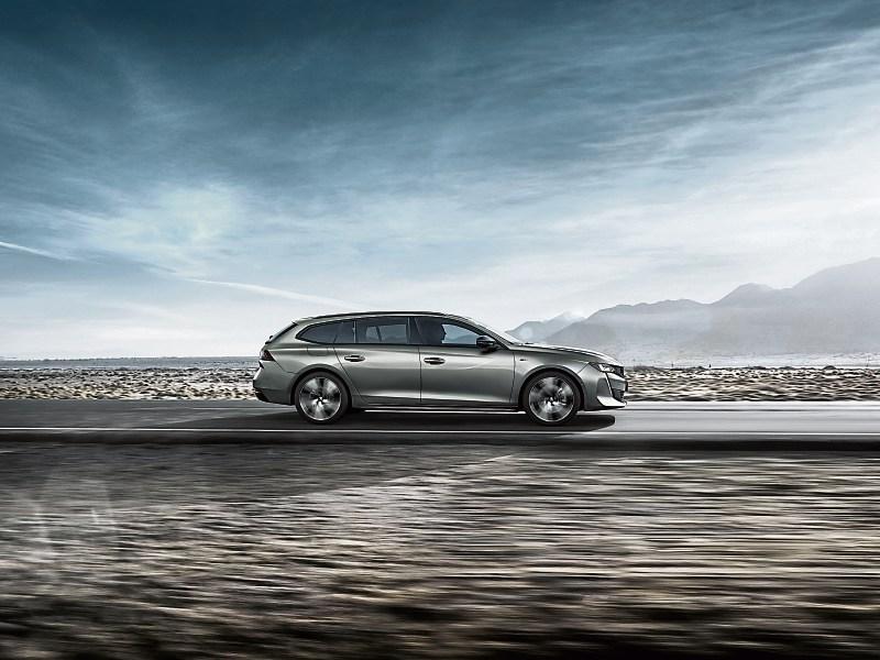 Peugeot 508 SW brings sleek style to estate car market