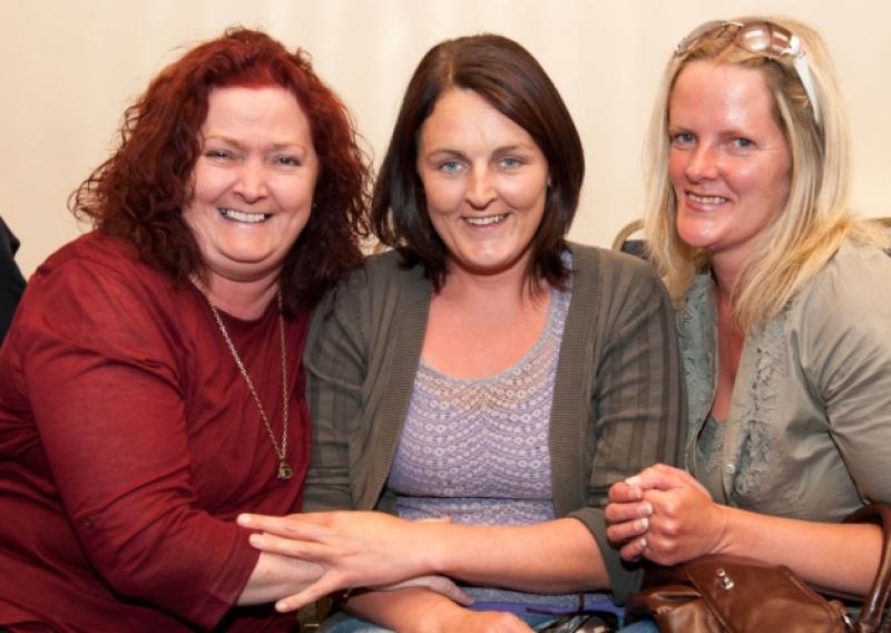 All smiles at the Mountmellick Devlopment Association I.T Awards Ceremony were Fionnaula Dunne, Laura Molloy and Karen Smith.Photo Denis Byrne.