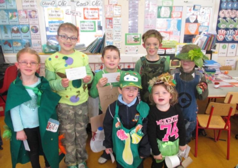 Paddock NS pupils weating green on their 'Green Flag Action Day'.
