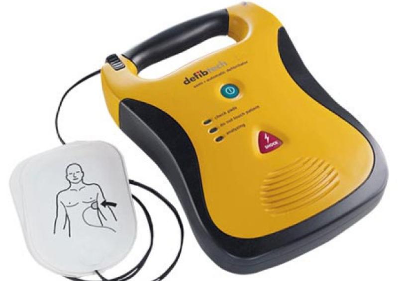 Defibrillator