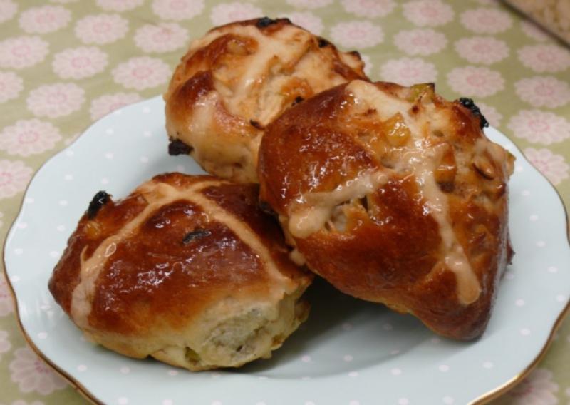 Imelda Tynan's Hot Cross Buns