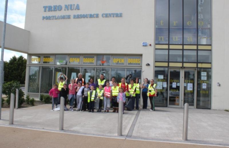 Knockmay residents doing their clean up in preparation for the arrival of the Pride of Place judges this week.