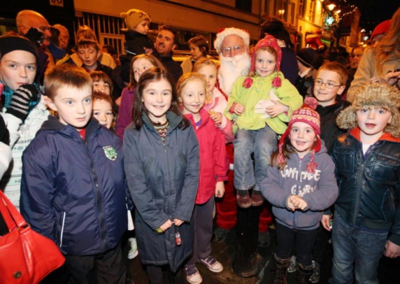 Meeting Santa at the turning on of the Downtown Portlaoise Christmas Lights on Main Street Portlaoise on Friday evening. Picture: Alf Harvey.