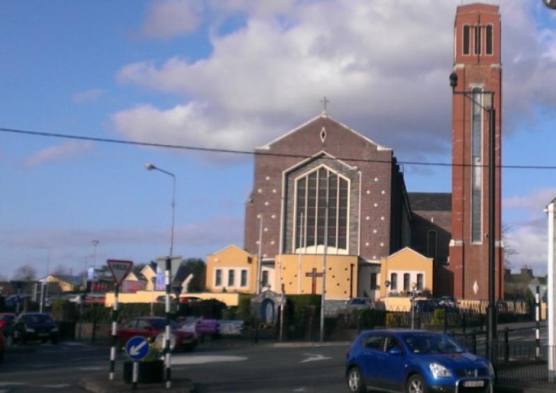 Laois town's massgoers left in the dark over broken streetlights