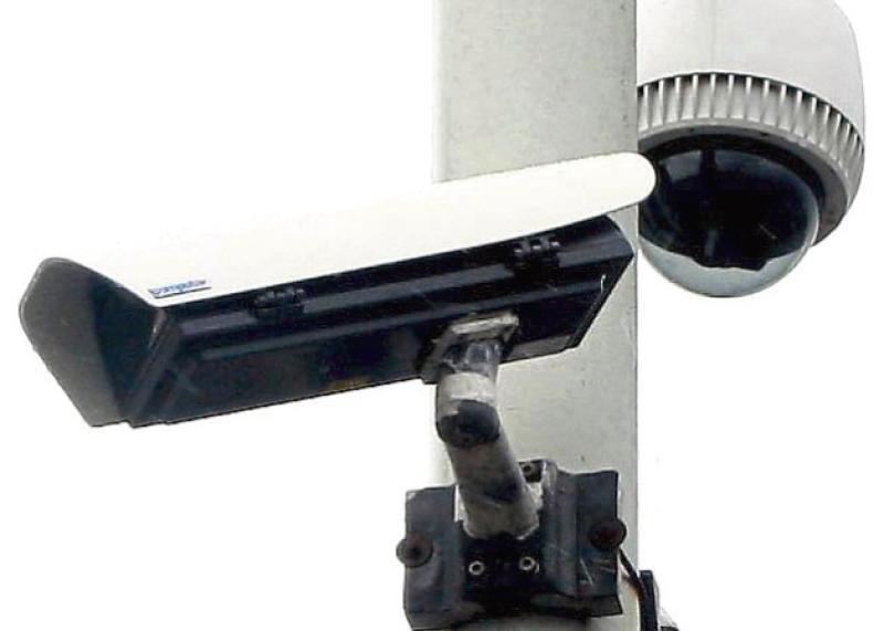 Camross turns to cameras to keep out marauding thieving gangs