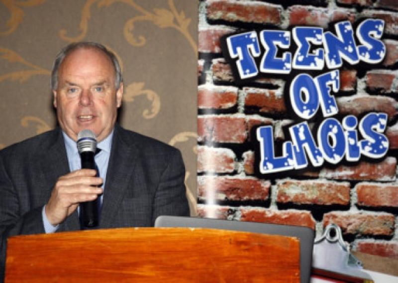 John Joe Fennelly Chairman of Laois County Council addressing the Comhairle.
