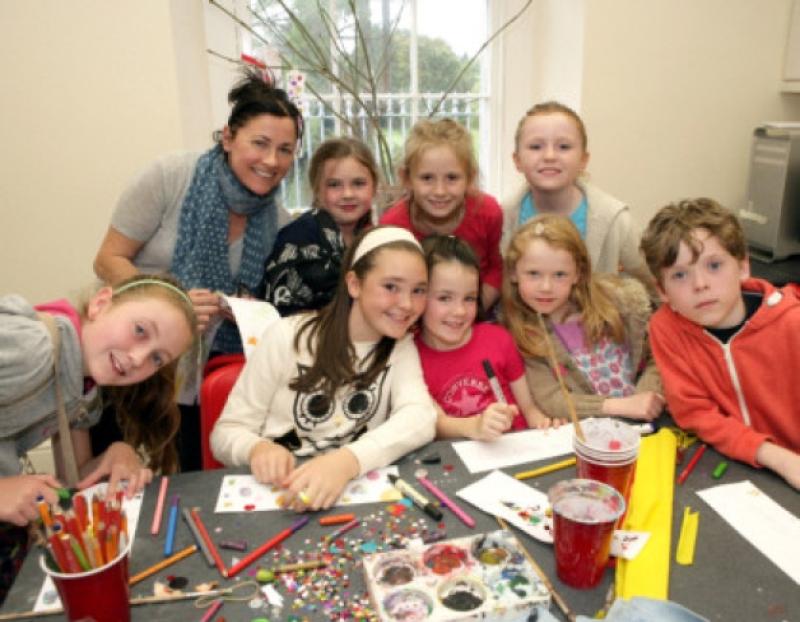 Karen Hendy - Artist in Residence - with children enjoying  the Art Workshop at The Arthouse /Library Stradbally  - part of  Culture Night events in Laois .              Photo: Michael Scully - no reproduction fee.