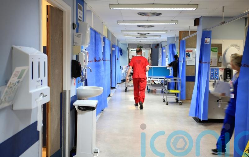 Irish parents told to watch out for symptoms of hepatitis after child dies in hospital