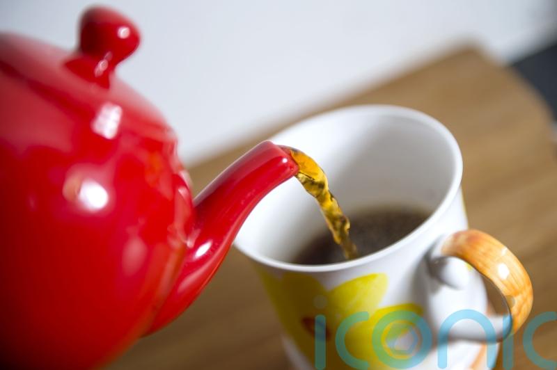 Drinking over four cups of tea per day could lower diabetes risk, new research suggests