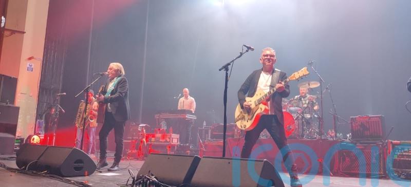 The Saw Doctors celebrate 30 years of touring UK on ’emotional’ night in London