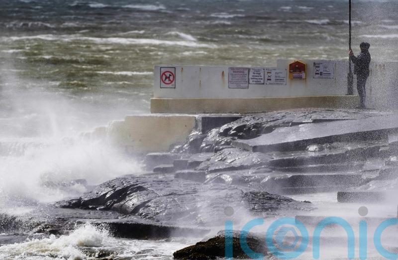 Weather warnings issued across Galway and Mayo as Storm Ashley approaches