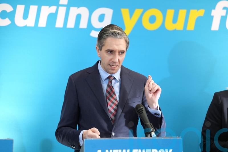 Simon Harris calls Michael O’Leary’s teacher comments ‘crass and ill informed’