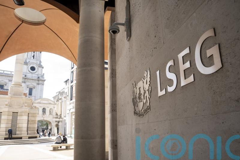 CRH to fully delist from London market next month