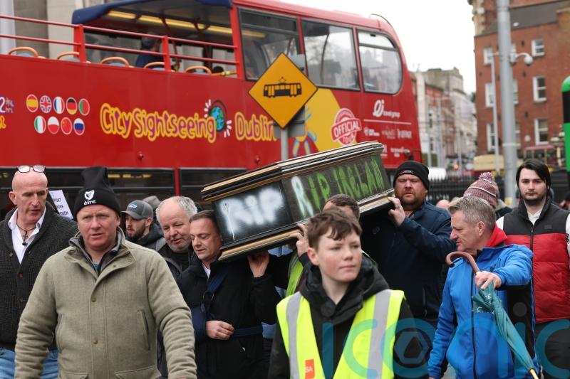 People urged to buy only the fuel they need as protests continue in Ireland